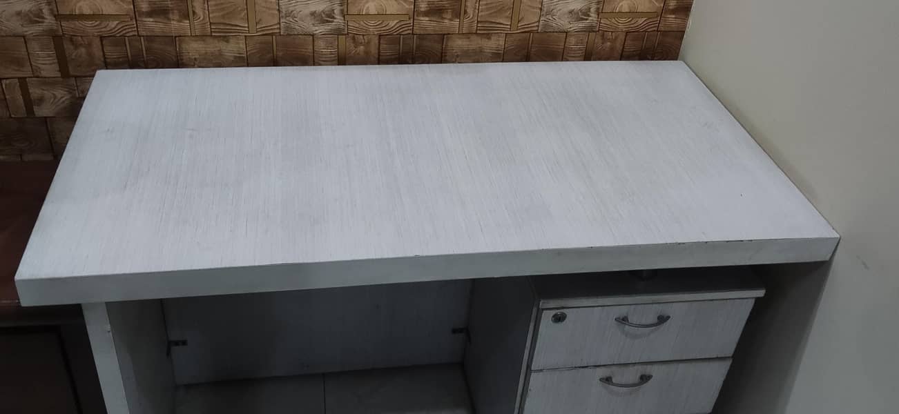 Computer Table/ Study Table 1