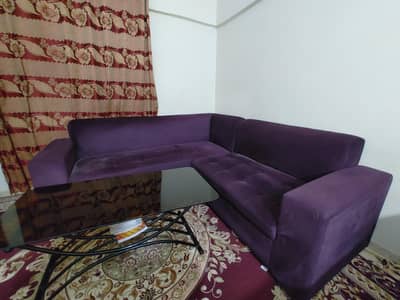 L shaped customised sofa (6 seater)