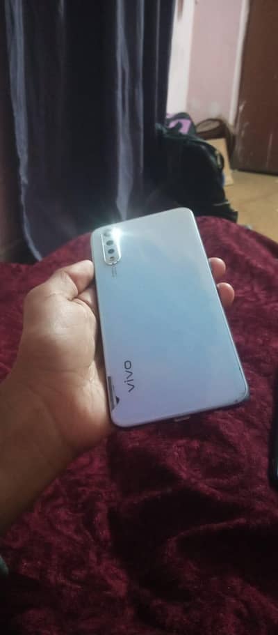 Vivo s1