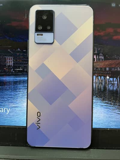 Vivo V21e