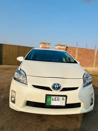 Totally Genuine Toyota Prius 10/14 Own Name