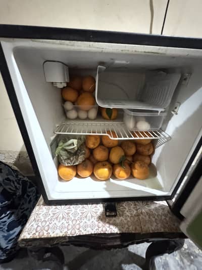 Mini fridge