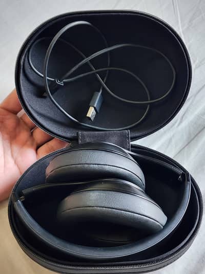 Beats studio 3 headphones