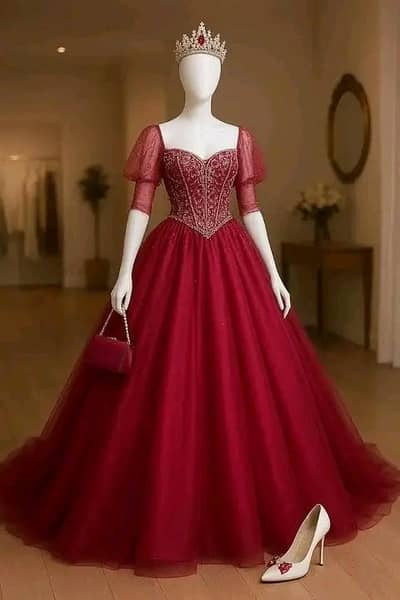 آرڈر پر ڈریسز تیار کروائیں خواتین لڑکیوں اور بچیوں کے سائز اور پسندیدہ