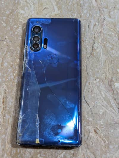 Motorola edges plus sell krna jiska board kharab ha wo change Hoga baq