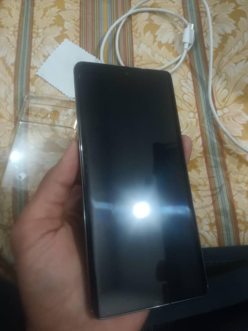 Google Pixels 7 pro 6