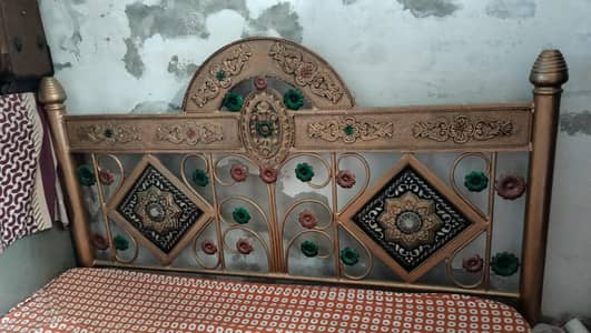 bad dressing and side tables