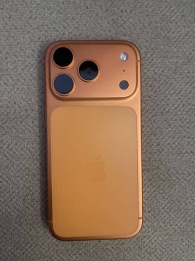 iPhone 17 pro jv 256 gb 67 cycle count