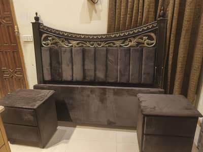 slightly used bed set complete