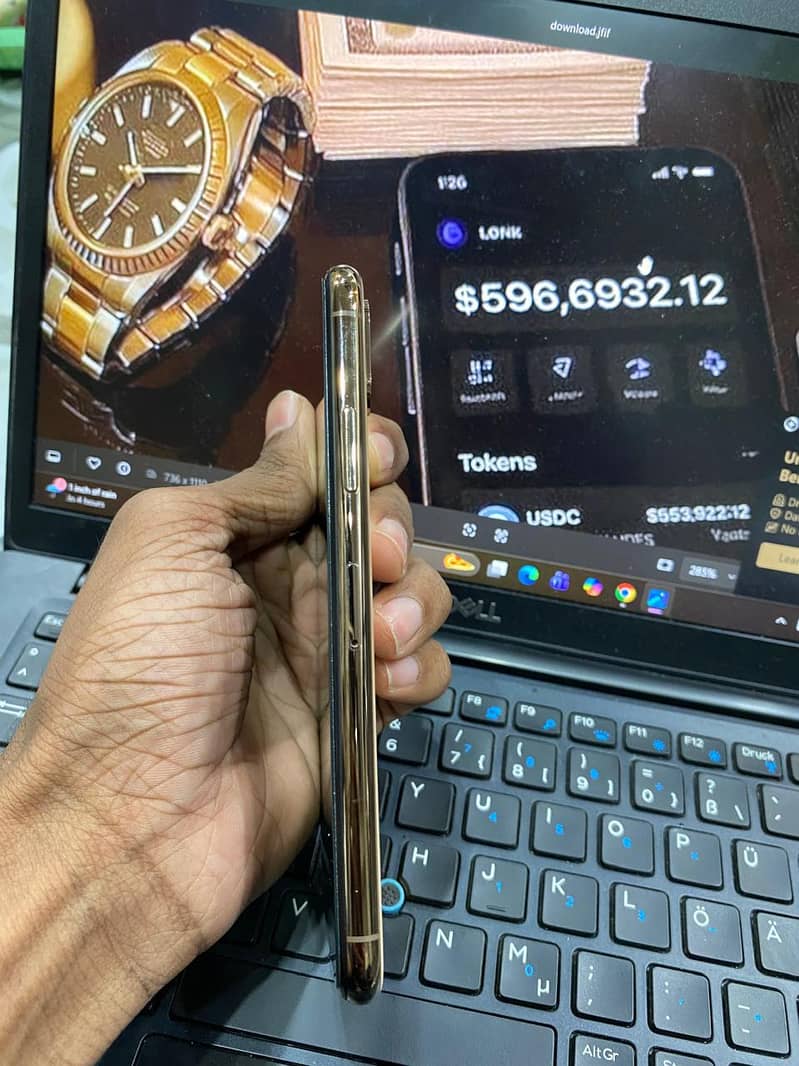 IPHONE XS 6