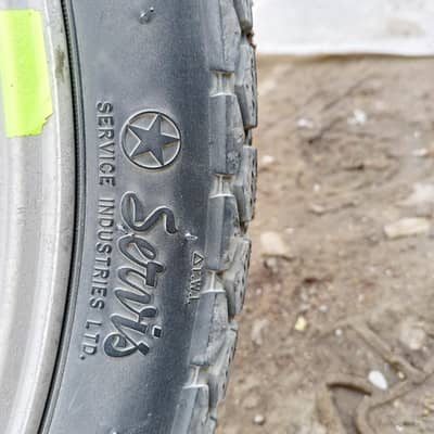 CD 70 mint tyre for sell.