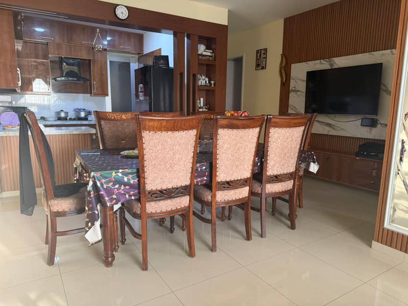 Dining table vip condition 1