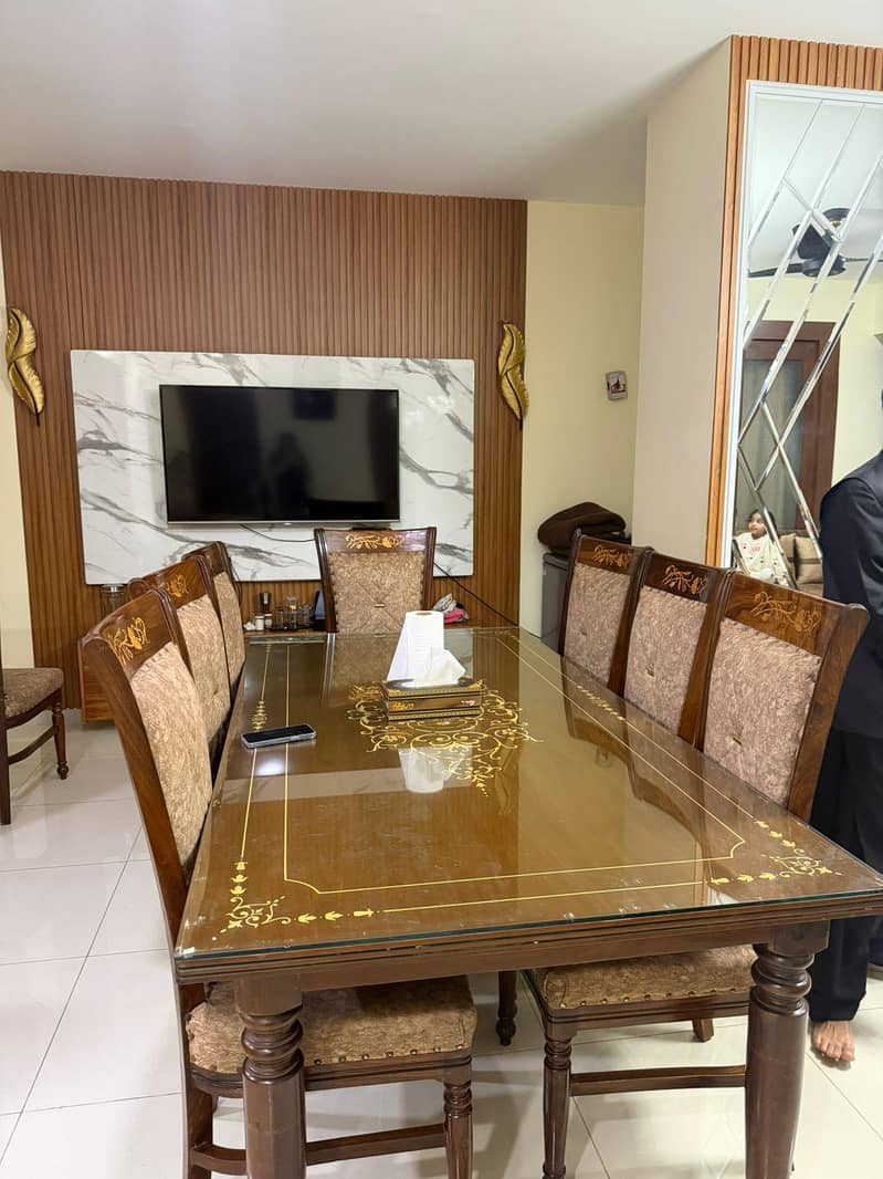 Dining table vip condition 3