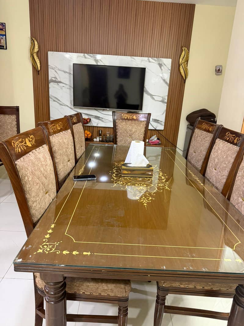 Dining table vip condition 4