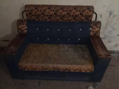 3.2. 1 sofa set Hy jis ka chaiy rabta Kary