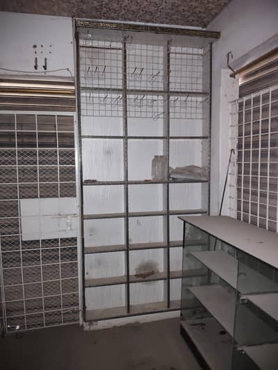 2 counter wall rack wooden