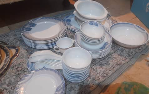 Blue crystal home crockery / dinner set by Jian dun