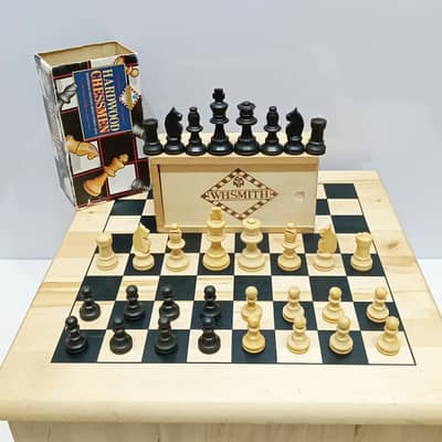 1980s WH Smith Hardwood Wooden Chess Set with 13"x13" Wooden Board