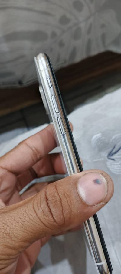 I phone x. . . . 256gb non pta