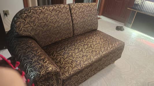 Stylish Brand New 6 seater sofa set