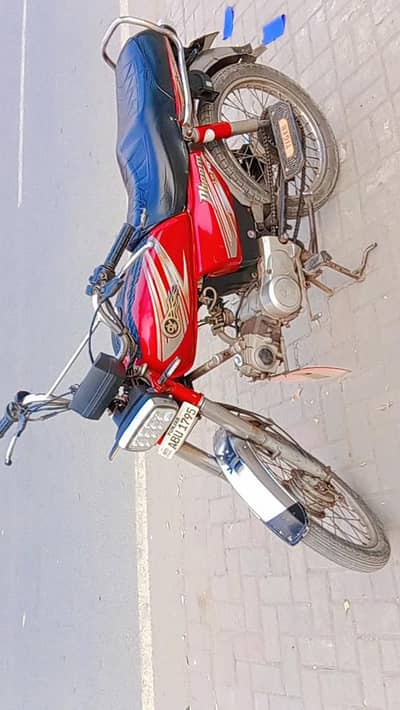 Dhoom CD 70 Bike For Sale