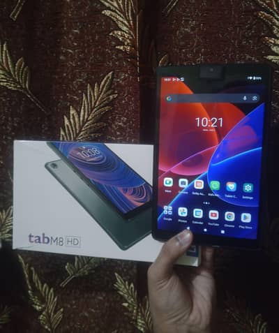 Lenovo M8 Tablet new condition 2/16 for sale