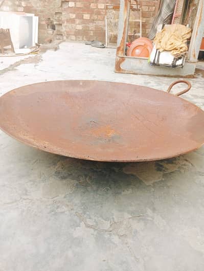 Urgent Sale Big Size Kharahi In Low Price