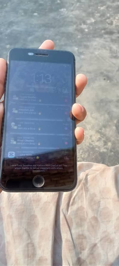 I phone 7plus pta approved 32gb