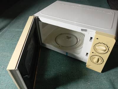 microwave good condition all items cooked