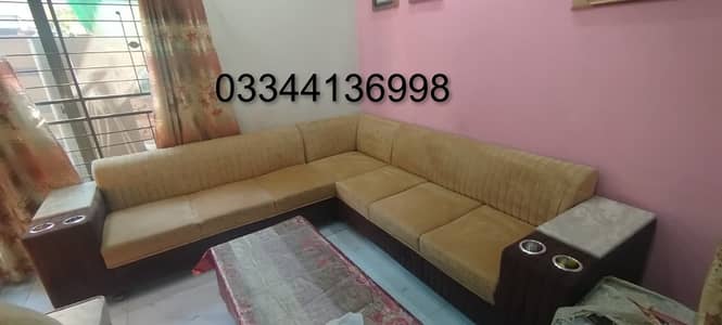 7 Seater L Shapre Sofa Set in mind condition