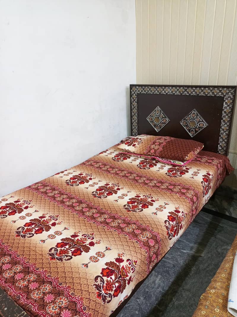 single Bed 0