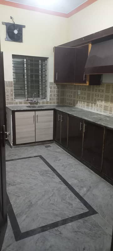 10 Marla Ground floor with water Boring