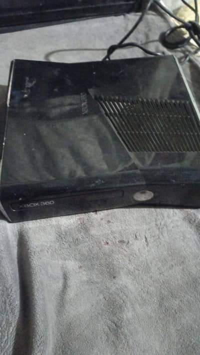 Xbox 360 slim