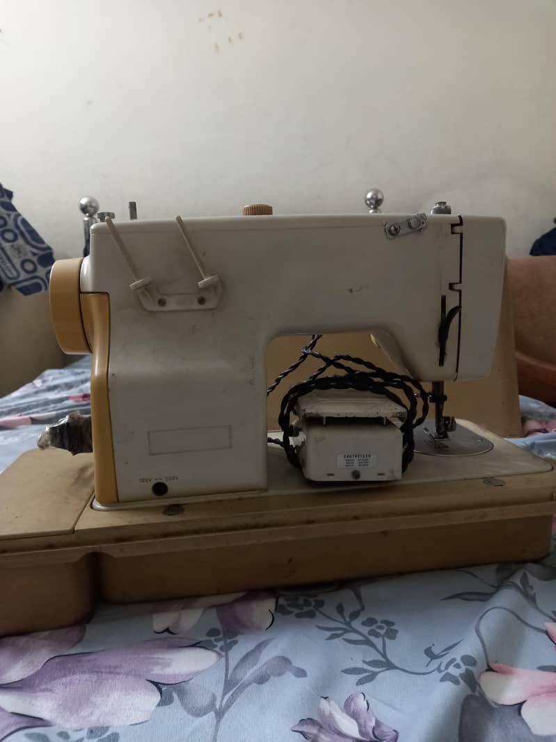 Singleman ZigZag sewing machine 0
