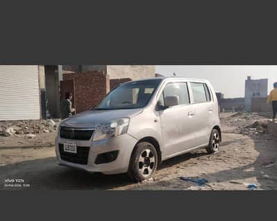 Wagon R VX 2015 with 660 engine 27km's/L avg confirm.