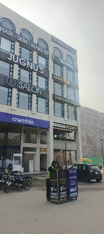 Stunning And Affordable Building Available For Rent In Lake City