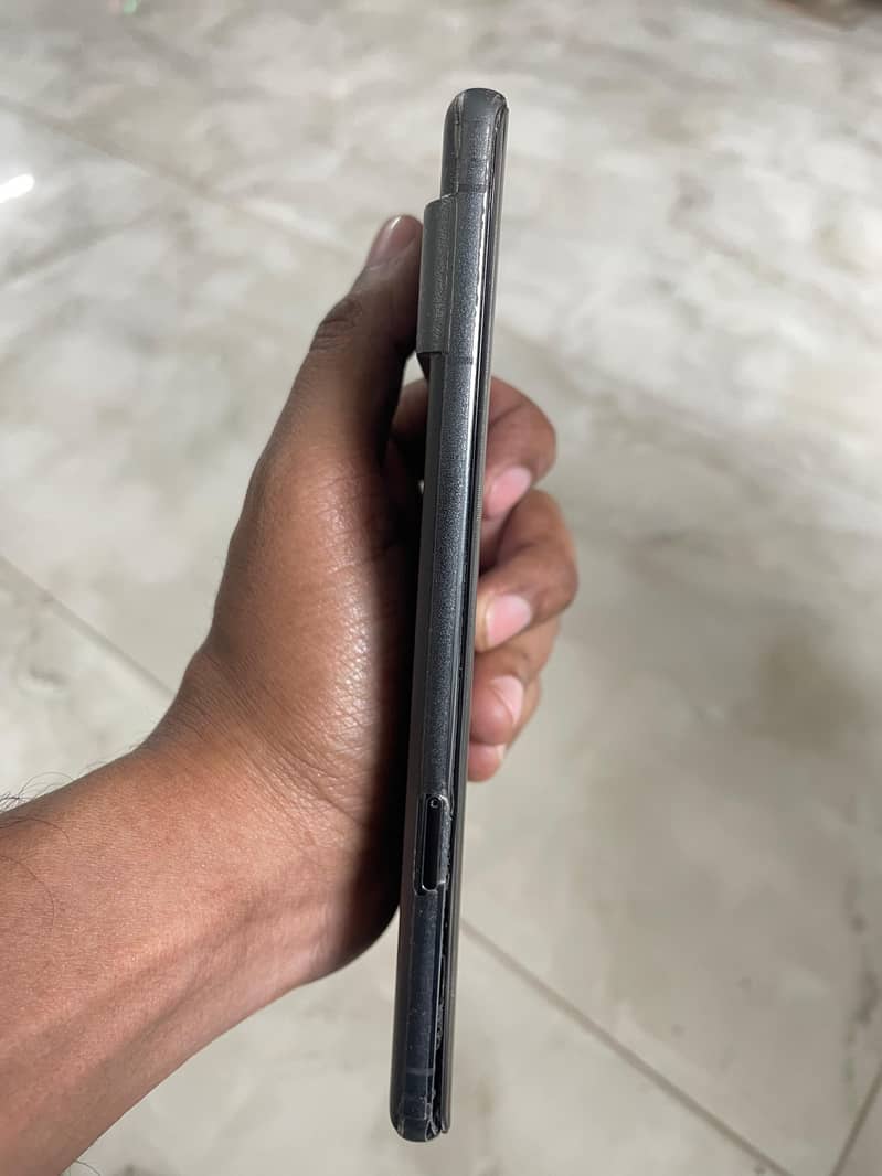 Google Pixel 7 pro 3