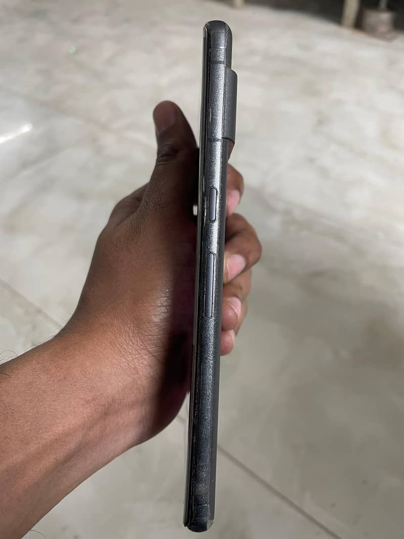 Google Pixel 7 pro 4