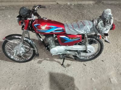 Honda 125 Model 24 Karachi number 03142260991