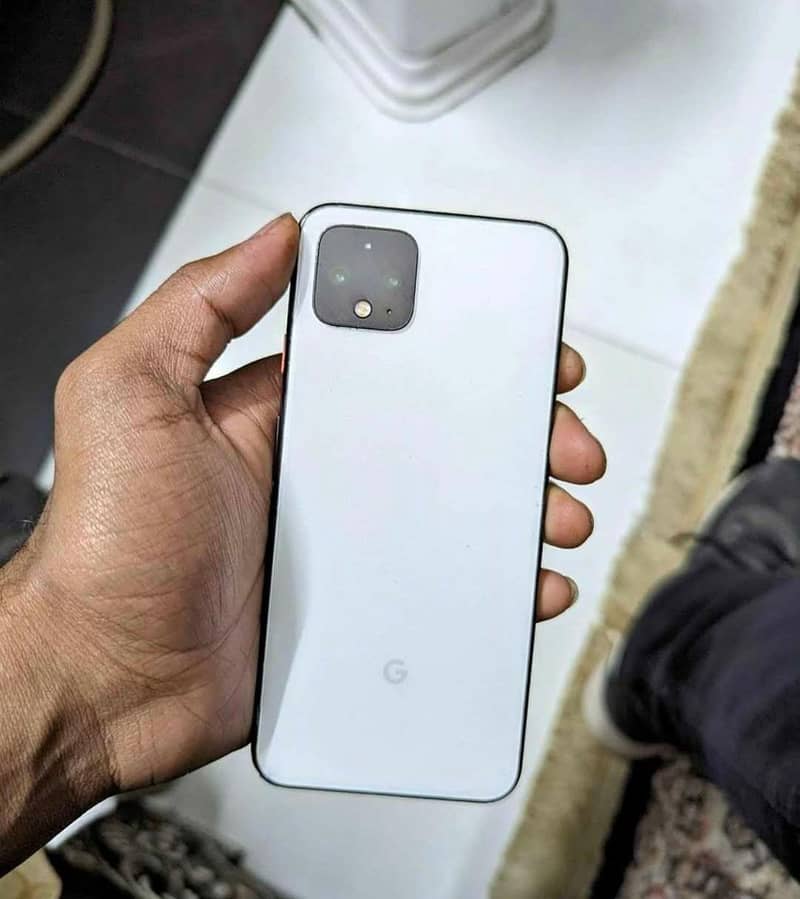 Pixel 4 only panel 0