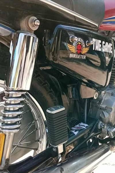 all okay bike red colour bike 2008 model Islamabad number