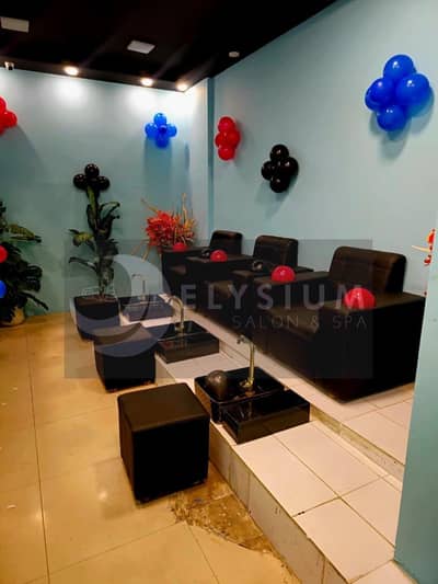 need baby sitter for kids female contact me