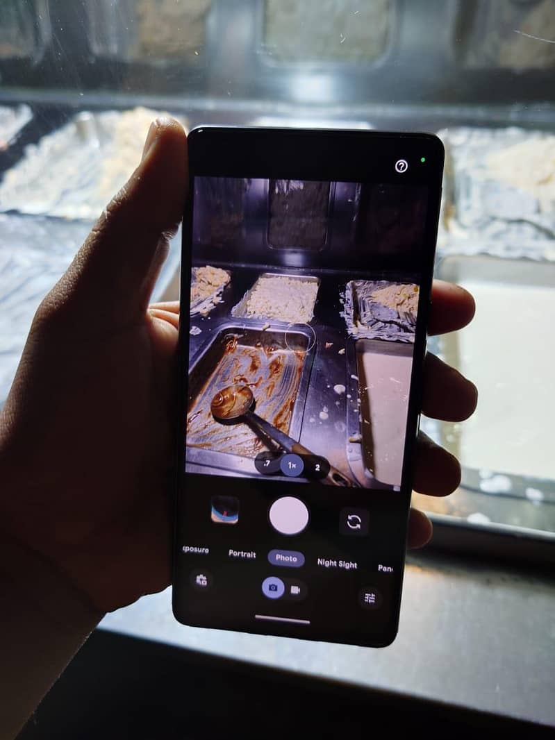 Google pixel 7 only single scratch 6