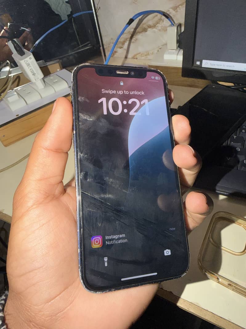 iPhone 12mini 4