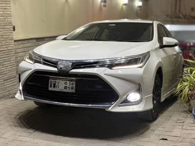 Toyota Corolla grande 1.8 2024,available in karachi