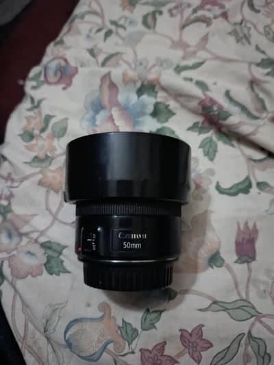 Canon 50mm 1.8 10/10 condition