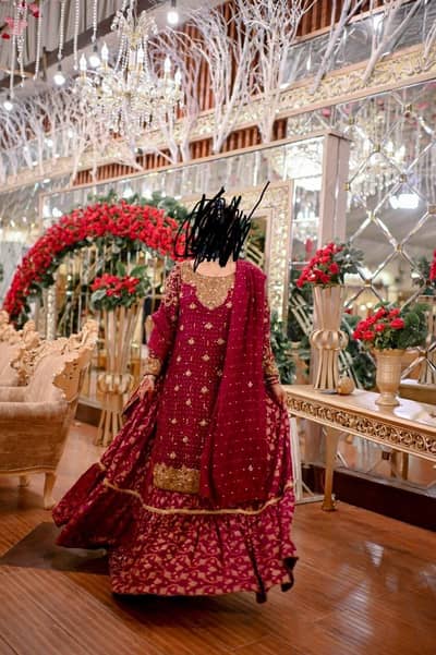 Heavy Kaam wala dress with Farshi Sharara 3 Pc