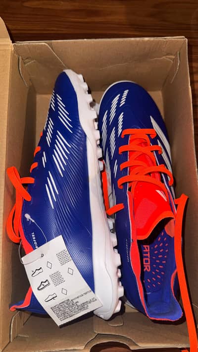 Adidas predators league TF