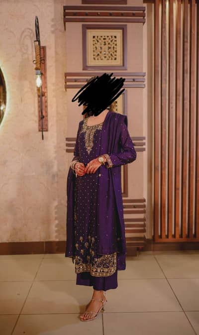 Heavy Kaam wala dress- 4 pc