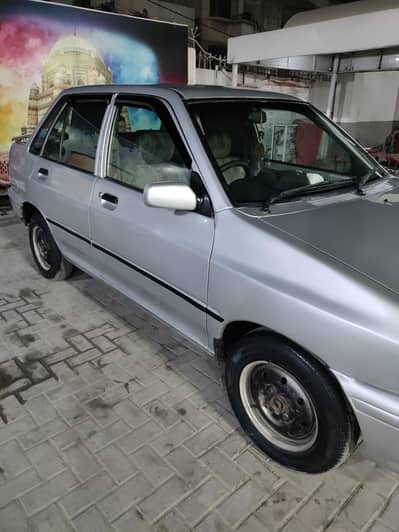 kia Classic 2001 mint condition